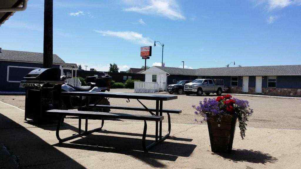 MLS® A2248518 - 5214 50 Avenue  in NONE St. Paul, Commercial