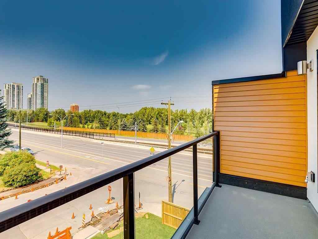 MLS® A2248524 - 2985 12 Avenue SW in Shaganappi Calgary, Residential