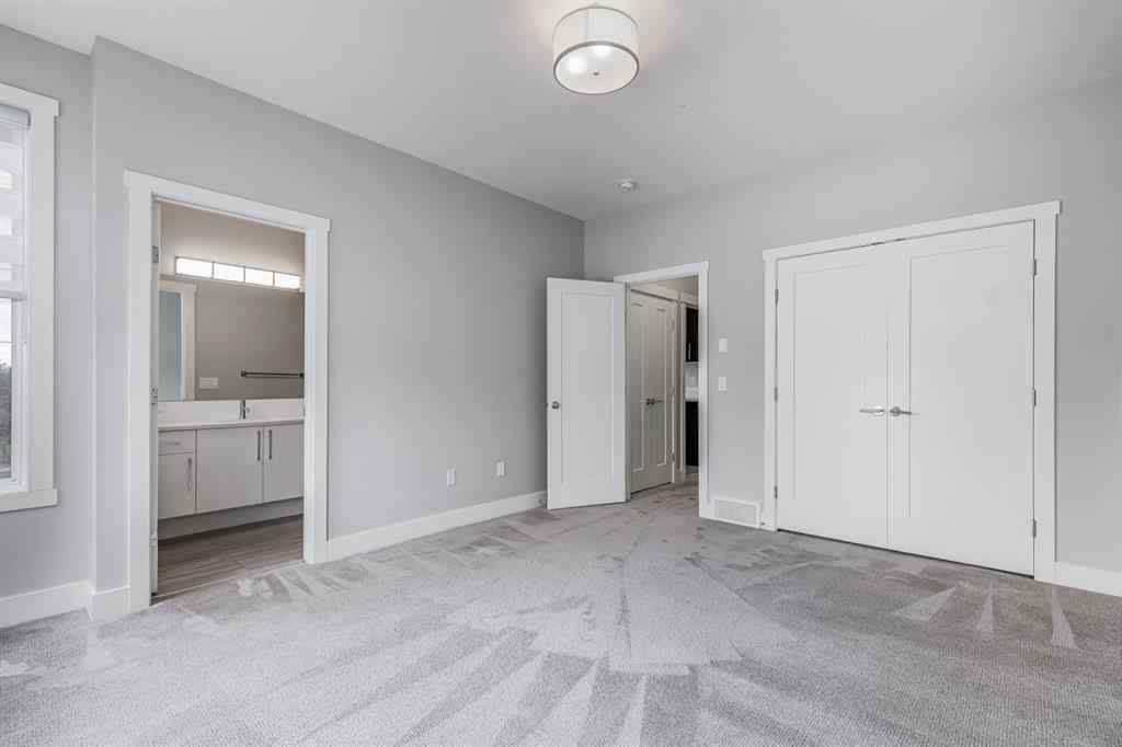 MLS® A2248524 - 2985 12 Avenue SW in Shaganappi Calgary, Residential