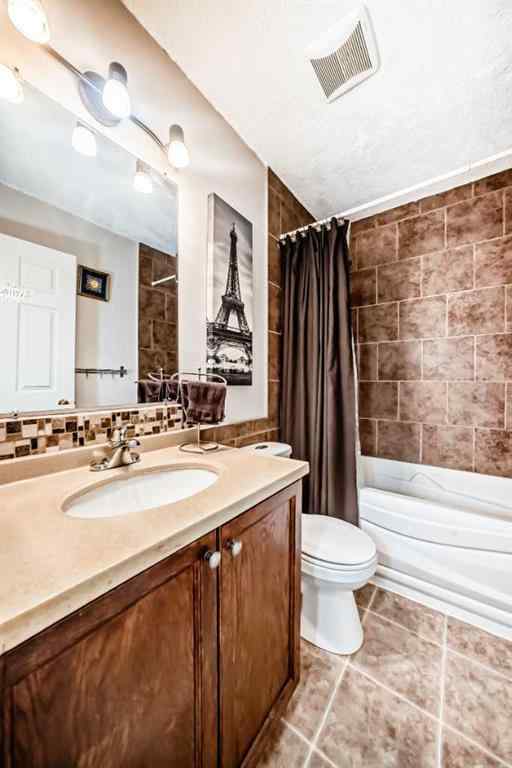 MLS® A2248526 - 27 Martinview Crescent NE in Martindale Calgary, Residential