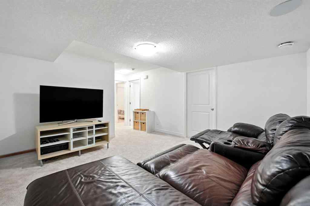 MLS® A2248527 - 57 Evansglen Mews NW in Evanston Calgary, Residential