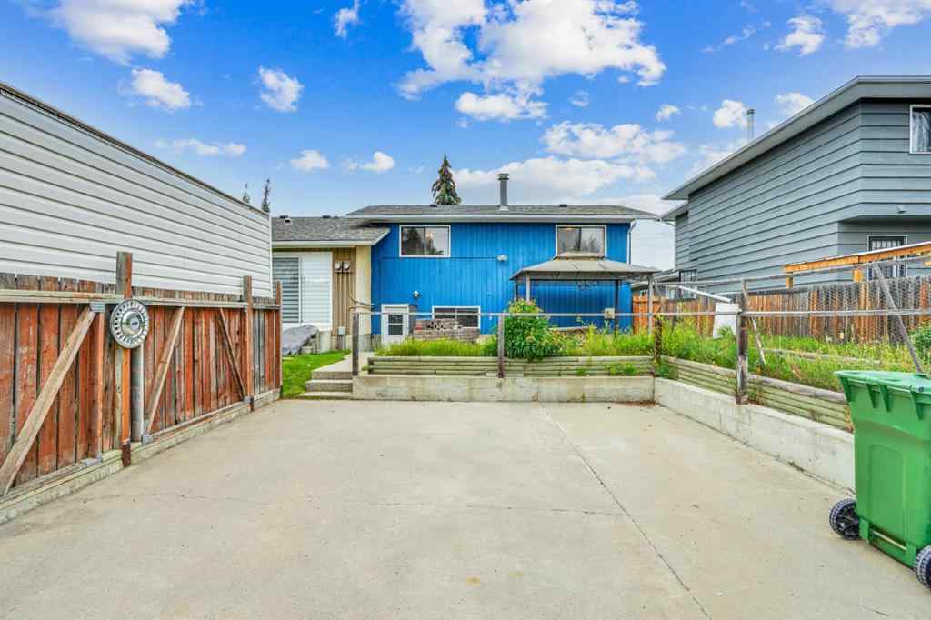 MLS® A2248532 - 6908 Coach Hill Road SW in Coach Hill Calgary, Residential