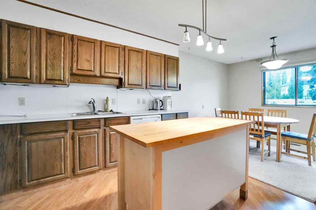 MLS® A2248532 - 6908 Coach Hill Road SW in Coach Hill Calgary, Residential