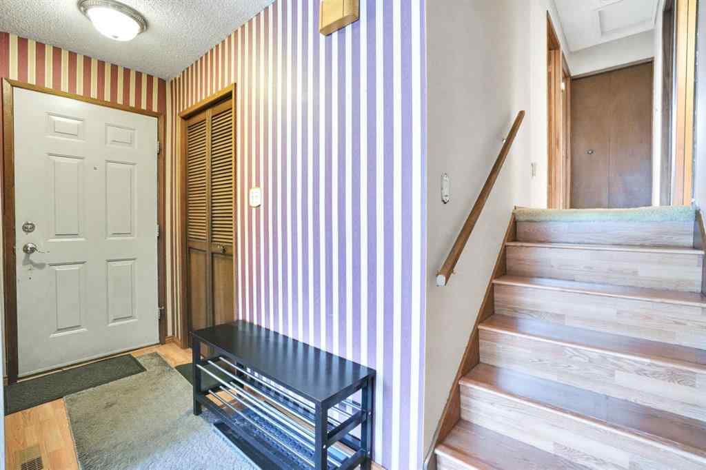 MLS® A2248532 - 6908 Coach Hill Road SW in Coach Hill Calgary, Residential