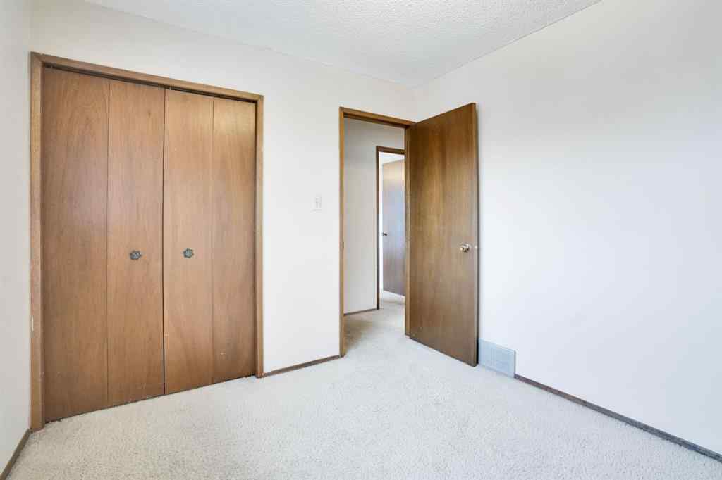 MLS® A2248532 - 6908 Coach Hill Road SW in Coach Hill Calgary, Residential