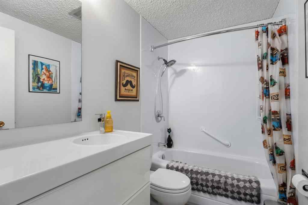 MLS® A2248535 - 111 Lynnbrook Bay SE in Ogden Calgary, Residential