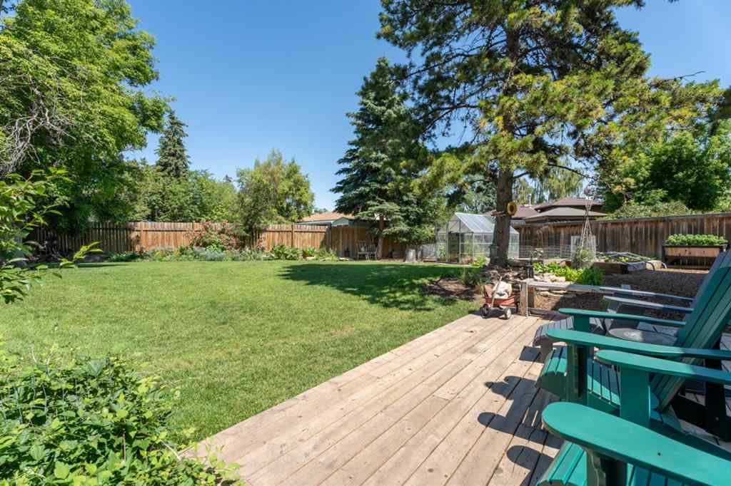 MLS® A2248535 - 111 Lynnbrook Bay SE in Ogden Calgary, Residential