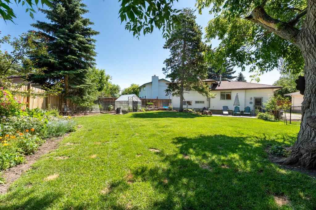 MLS® A2248535 - 111 Lynnbrook Bay SE in Ogden Calgary, Residential