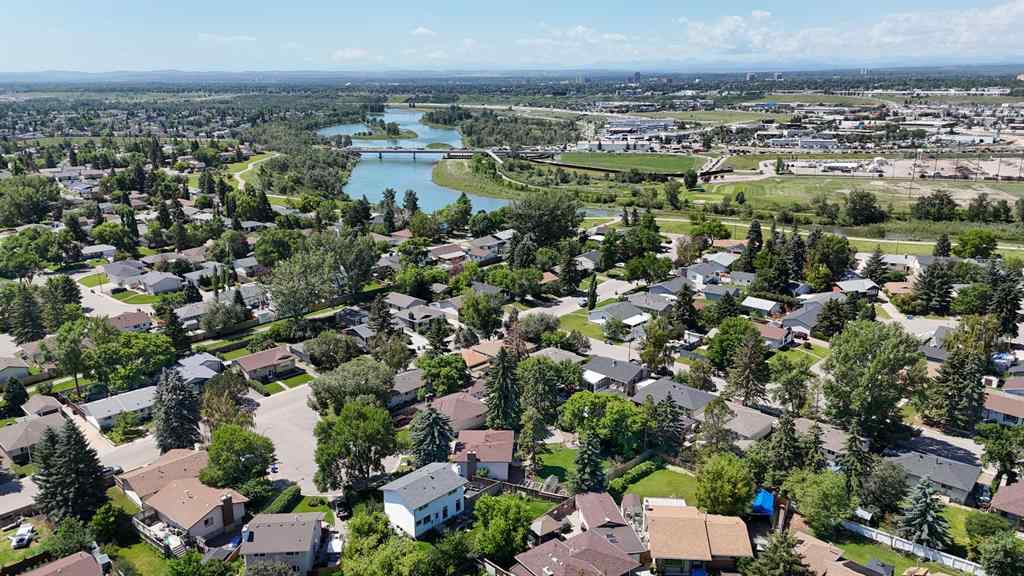MLS® A2248535 - 111 Lynnbrook Bay SE in Ogden Calgary, Residential