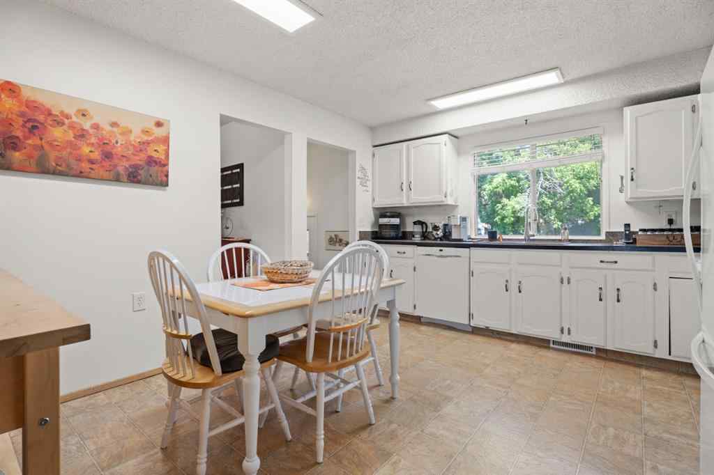 MLS® A2248535 - 111 Lynnbrook Bay SE in Ogden Calgary, Residential