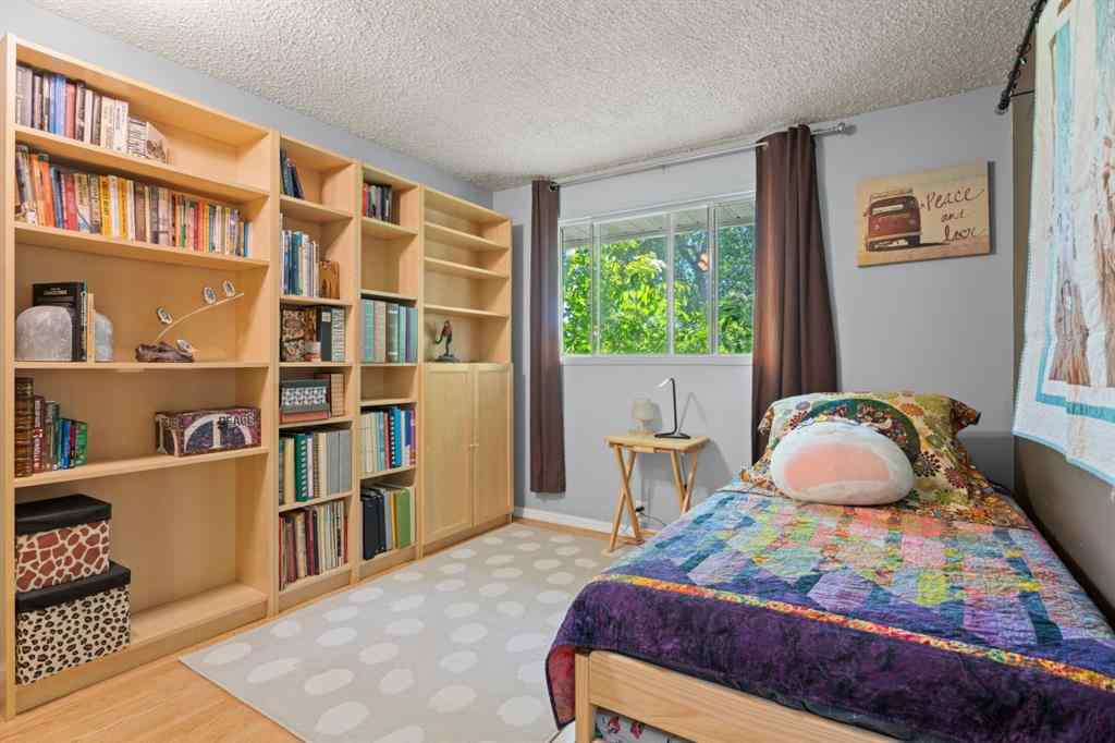MLS® A2248535 - 111 Lynnbrook Bay SE in Ogden Calgary, Residential