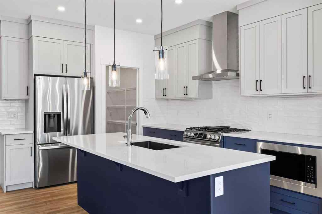 MLS® A2248539 - 137 Creekstone Landing SW in Pine Creek Calgary, Residential