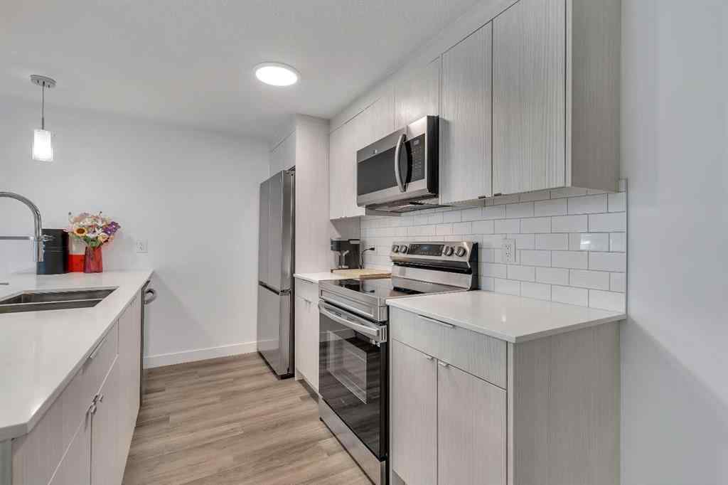 MLS® A2248543 - 121 Panatella Square NW in Panorama Hills Calgary, Residential