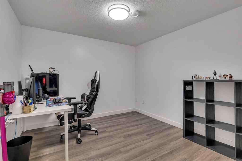 MLS® A2248543 - 121 Panatella Square NW in Panorama Hills Calgary, Residential