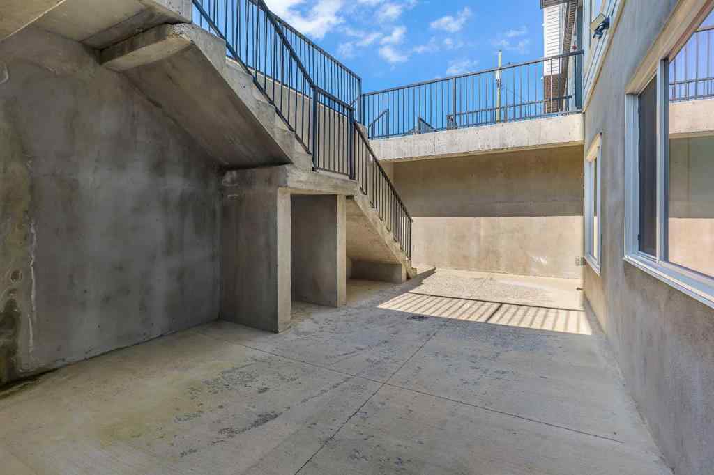MLS® A2248543 - 121 Panatella Square NW in Panorama Hills Calgary, Residential