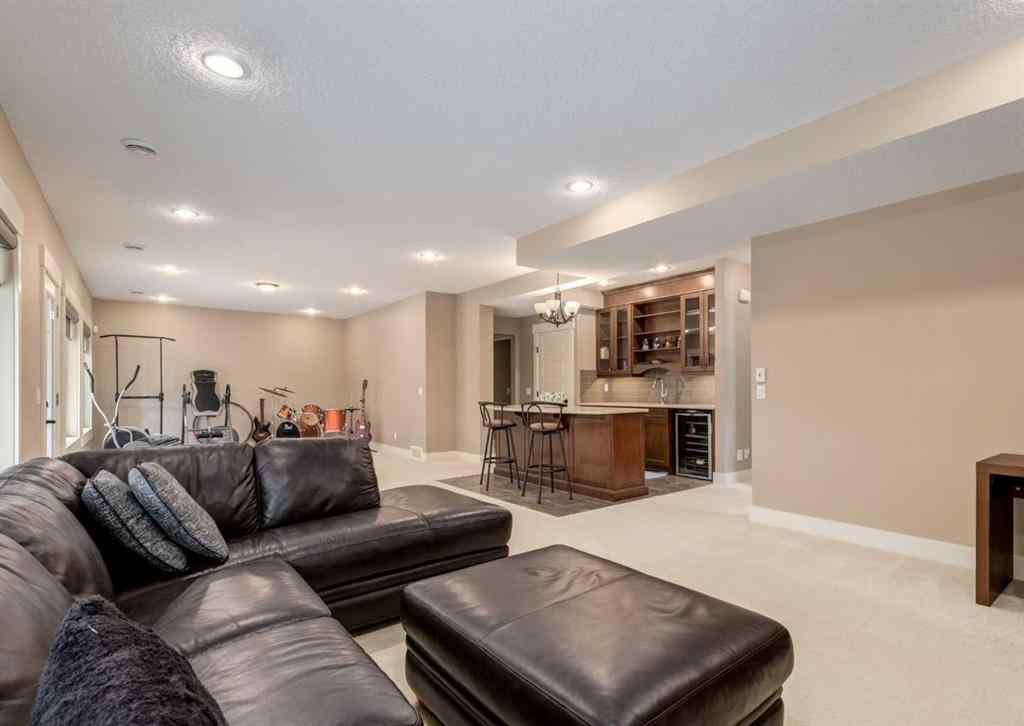 MLS® A2248548 - 72 Rockcliff Grove NW in Rocky Ridge Calgary, Residential
