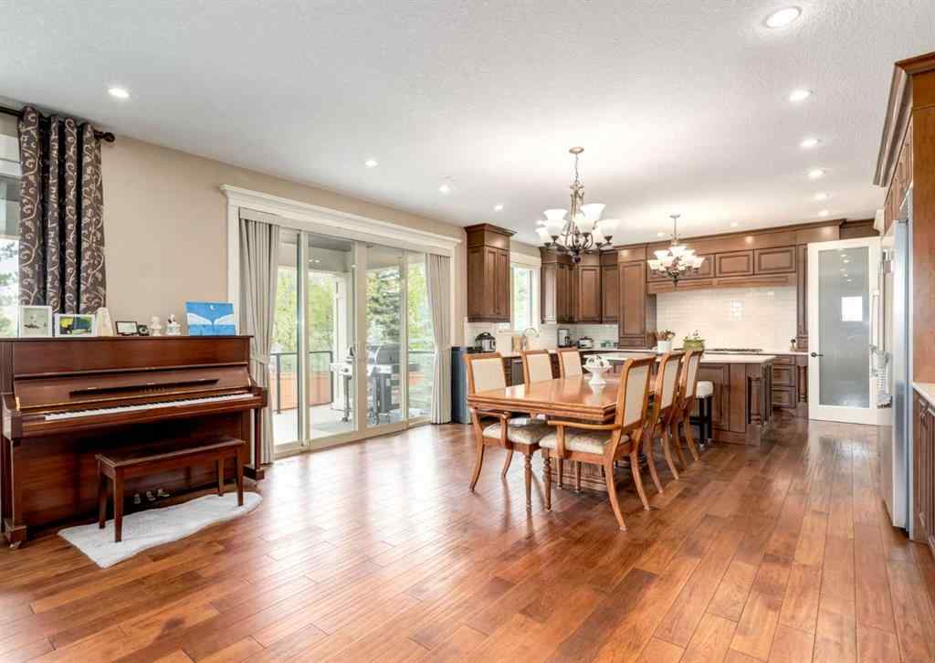 MLS® A2248548 - 72 Rockcliff Grove NW in Rocky Ridge Calgary, Residential