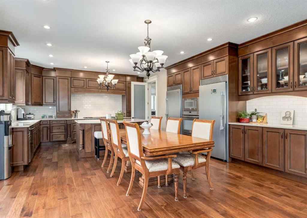 MLS® A2248548 - 72 Rockcliff Grove NW in Rocky Ridge Calgary, Residential
