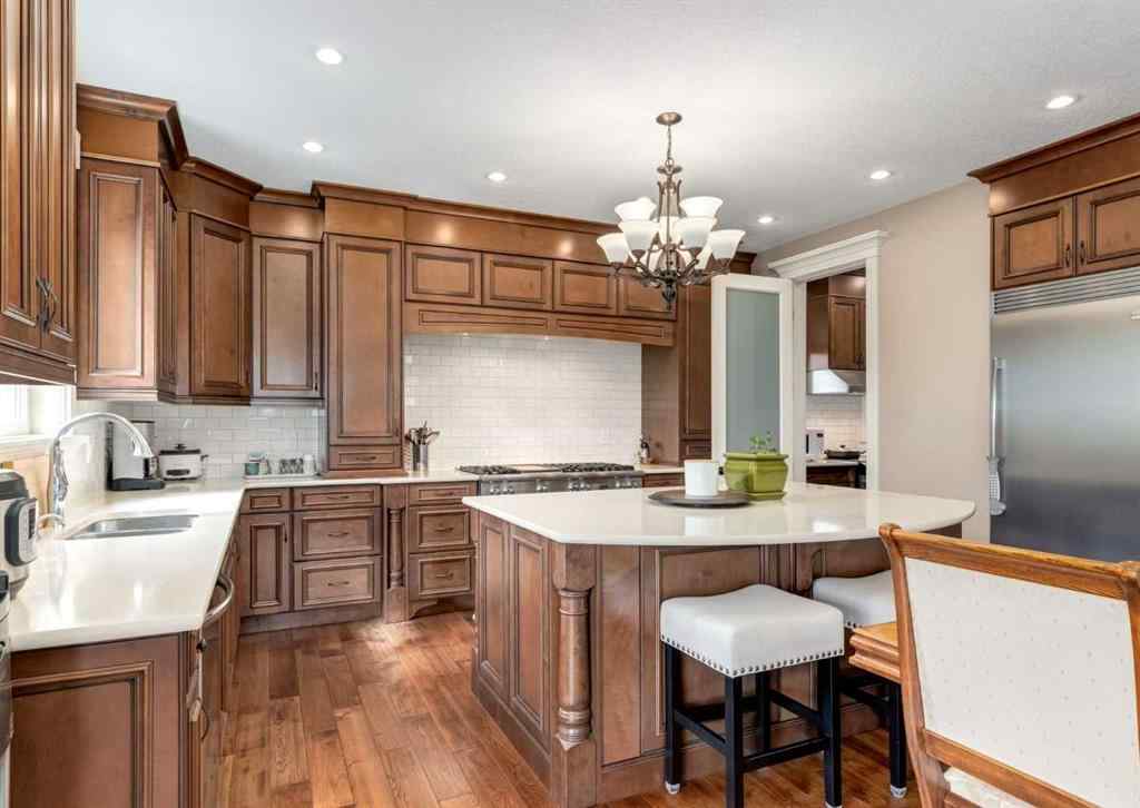 MLS® A2248548 - 72 Rockcliff Grove NW in Rocky Ridge Calgary, Residential