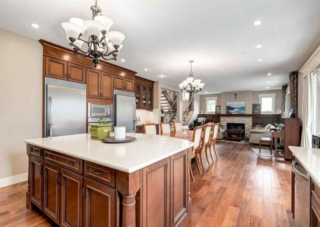 MLS® A2248548 - 72 Rockcliff Grove NW in Rocky Ridge Calgary, Residential