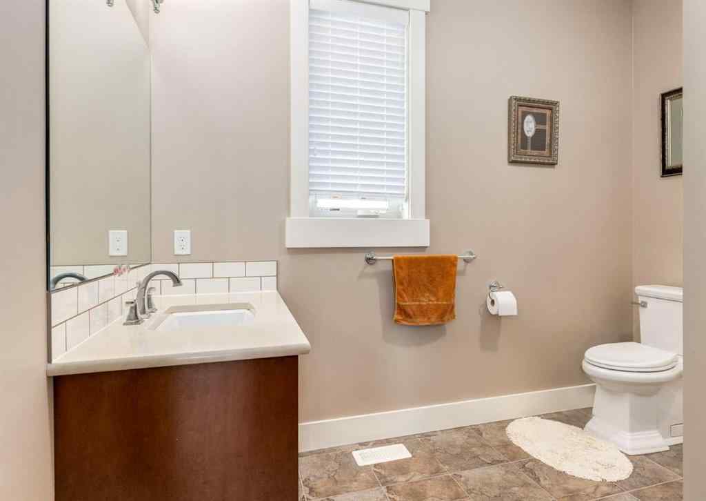 MLS® A2248548 - 72 Rockcliff Grove NW in Rocky Ridge Calgary, Residential