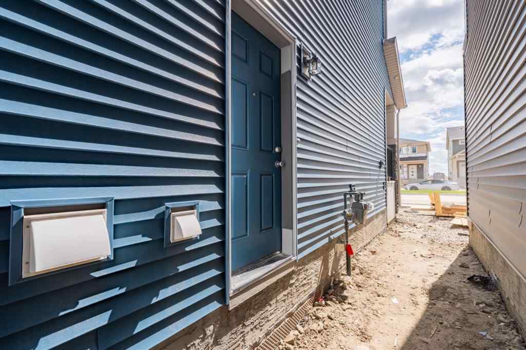 MLS® A2248552 - 340 Cobblestone Gate SW in Cobblestone Creek Airdrie, Residential