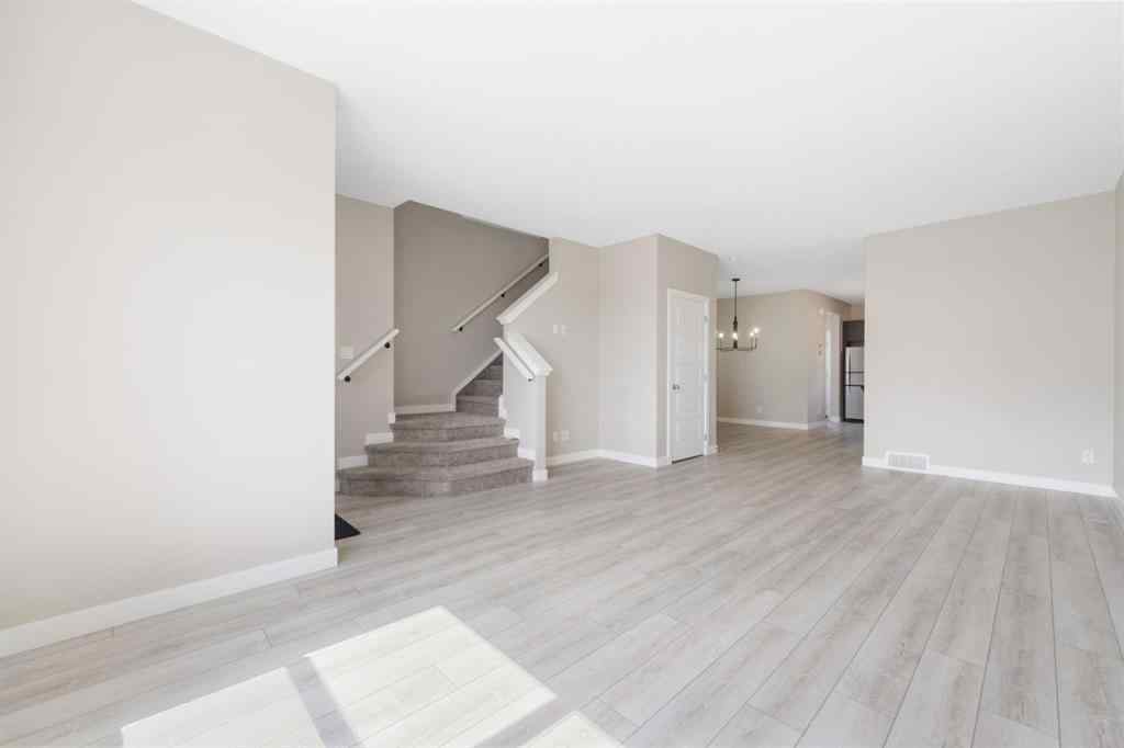 MLS® A2248552 - 340 Cobblestone Gate SW in Cobblestone Creek Airdrie, Residential