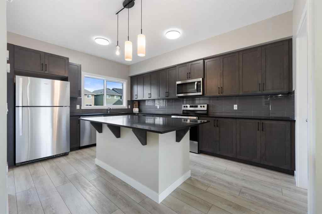 MLS® A2248552 - 340 Cobblestone Gate SW in Cobblestone Creek Airdrie, Residential