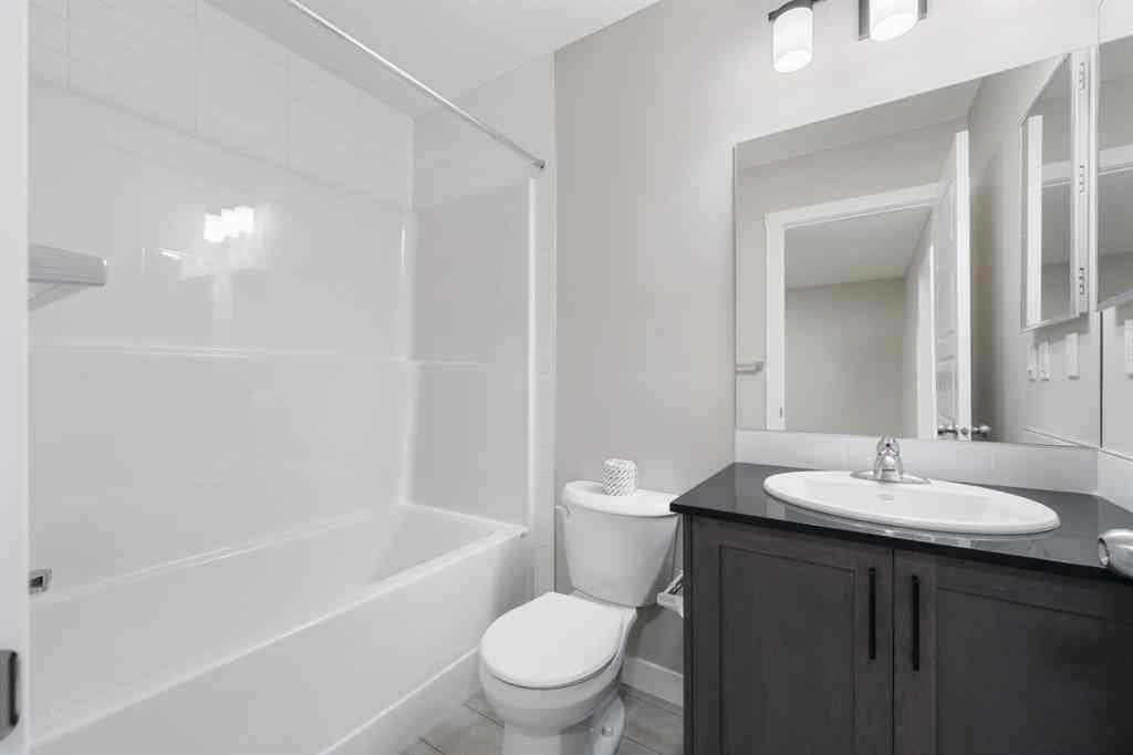 MLS® A2248552 - 340 Cobblestone Gate SW in Cobblestone Creek Airdrie, Residential