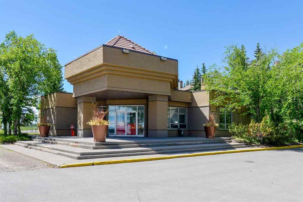 MLS® A2248553 - Unit #8 301 Village Mews SW in Patterson Calgary, Residential