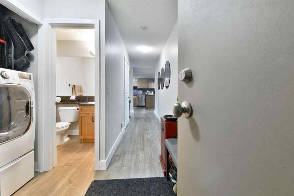 MLS® A2248553 - Unit #8 301 Village Mews SW in Patterson Calgary, Residential