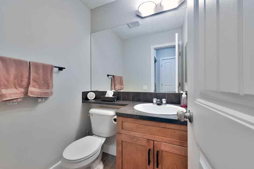 MLS® A2248553 - Unit #8 301 Village Mews SW in Patterson Calgary, Residential