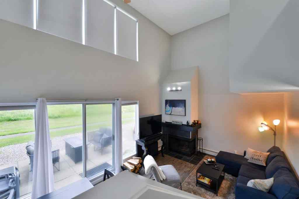 MLS® A2248553 - Unit #8 301 Village Mews SW in Patterson Calgary, Residential