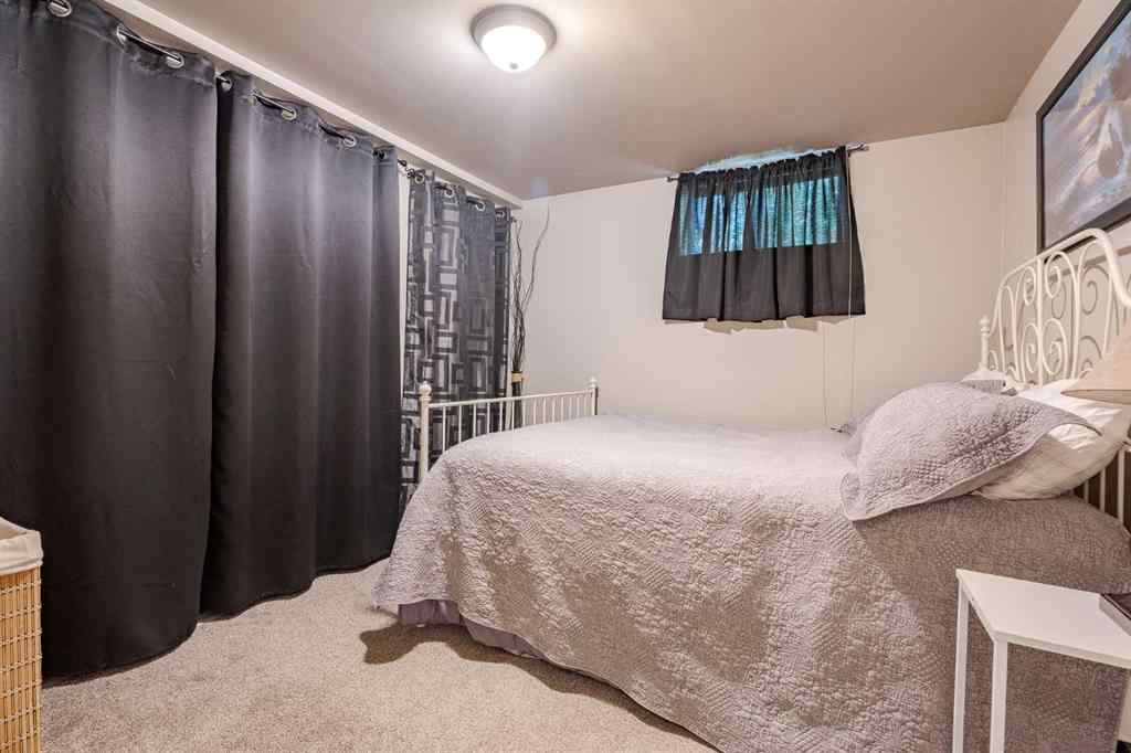 MLS® A2248556 - 6127 4 Street NE in Thorncliffe Calgary, Residential