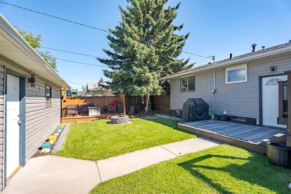 MLS® A2248556 - 6127 4 Street NE in Thorncliffe Calgary, Residential