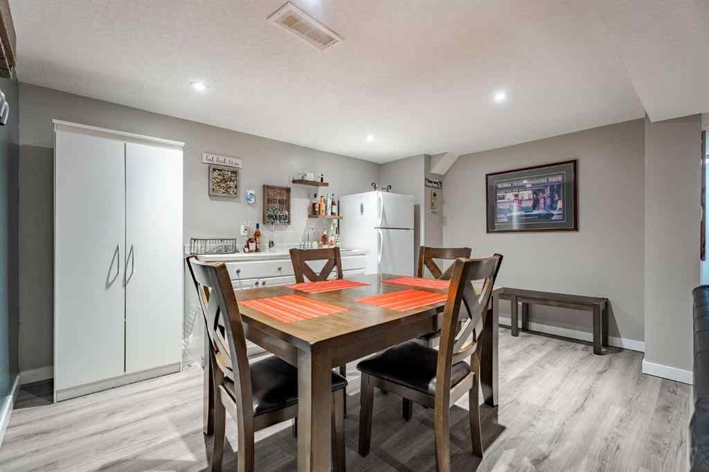 MLS® A2248556 - 6127 4 Street NE in Thorncliffe Calgary, Residential