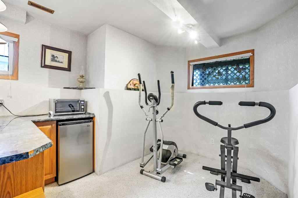 MLS® A2248559 - 19 Everglade Drive SE in Edgewater Airdrie, Residential