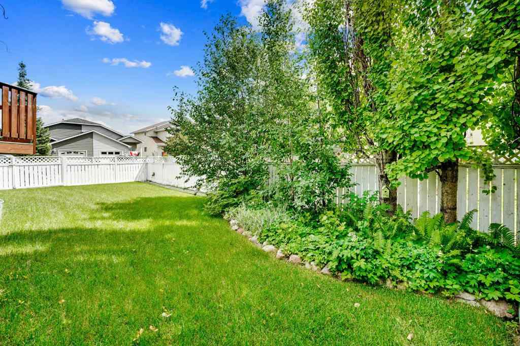 MLS® A2248559 - 19 Everglade Drive SE in Edgewater Airdrie, Residential
