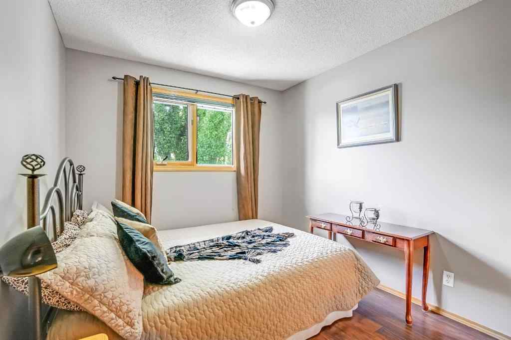 MLS® A2248559 - 19 Everglade Drive SE in Edgewater Airdrie, Residential
