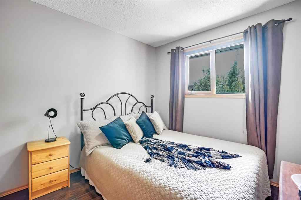 MLS® A2248559 - 19 Everglade Drive SE in Edgewater Airdrie, Residential