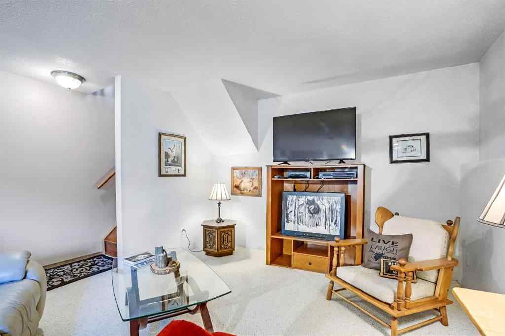 MLS® A2248559 - 19 Everglade Drive SE in Edgewater Airdrie, Residential