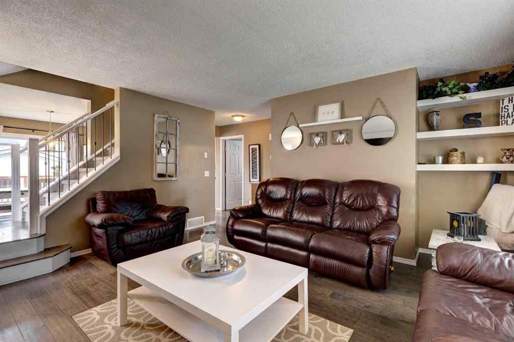 MLS® A2248560 - 206 Copperfield Mews SE in Copperfield Calgary, Residential