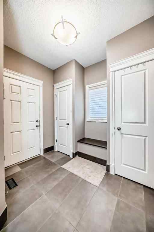MLS® A2248561 - 2695 Ravenslea Gardens SE in NONE Airdrie, Residential