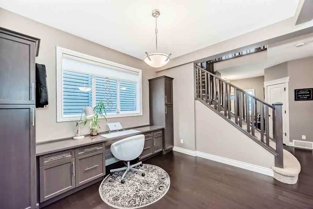 MLS® A2248561 - 2695 Ravenslea Gardens SE in NONE Airdrie, Residential