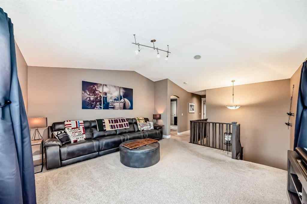 MLS® A2248561 - 2695 Ravenslea Gardens SE in NONE Airdrie, Residential