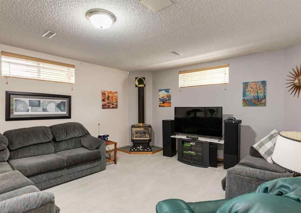 MLS® A2248562 - 37 Hampstead Gardens NW in Hamptons Calgary, Residential