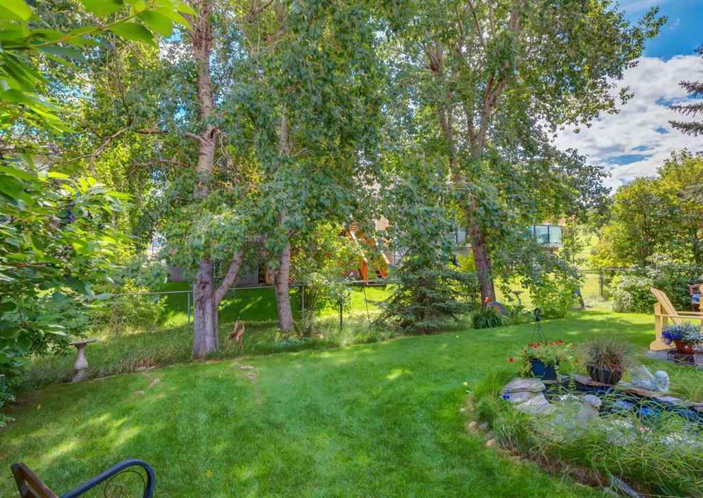MLS® A2248562 - 37 Hampstead Gardens NW in Hamptons Calgary, Residential