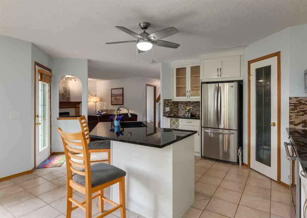 MLS® A2248562 - 37 Hampstead Gardens NW in Hamptons Calgary, Residential