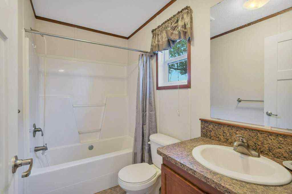 MLS® A2248565 - 445026 Range Road 43   in NONE Rural Ponoka County, Residential