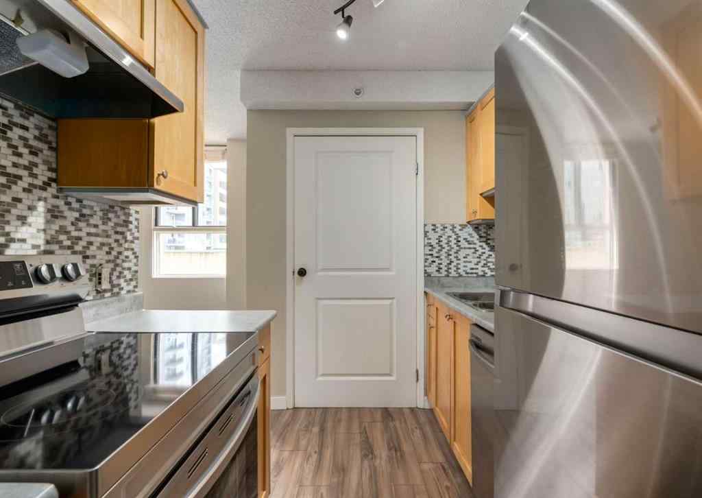 MLS® A2248567 - Unit #202 1240 12 Avenue SW in Beltline Calgary, Residential